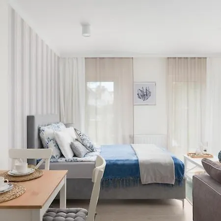 A Comfortable With A Garden For 2 People Pobierowo
